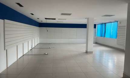 Ponto comercial com 1 sala para alugar na Pituba, Salvador , 180 m2 por R$ 8.000
