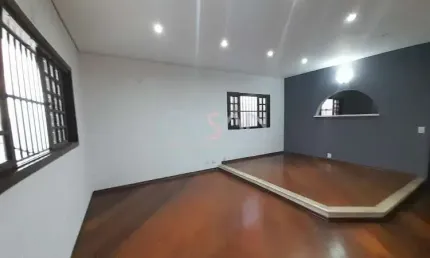 Casa com 2 quartos para alugar no Osvaldo Cruz, São Caetano do Sul  por R$ 6.000