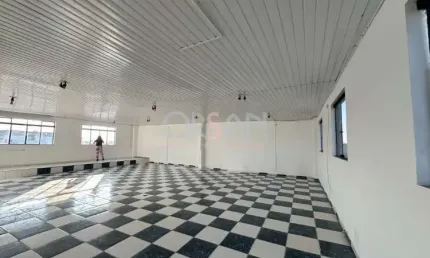 Prédio com 8 salas para alugar no Osvaldo Cruz, São Caetano do Sul  por R$ 9.000