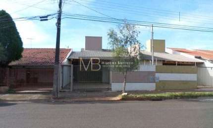 Casa à venda, 3 qrts com quintal, Califórnia, Londrina, PR