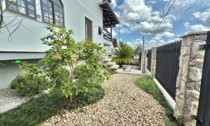 Casa com 3 quartos à venda no Badenfurt, Blumenau  por R$ 1.050.000