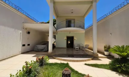 Casa para Venda em Belo Horizonte, Santa Tereza, 3 dormitórios, 3 suítes, 5 banheiros, 3 vagas