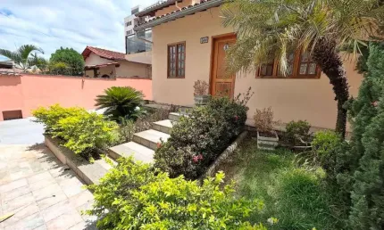 Casa para Venda em Belo Horizonte, Paquetá, 3 dormitórios, 1 suíte, 3 banheiros, 4 vagas