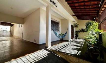 Casa para Venda em Contagem, Novo Progresso, 5 dormitórios, 4 banheiros