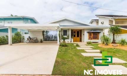 Casa em condomínio fechado com 6 quartos à venda no Tabatinga, Caraguatatuba 