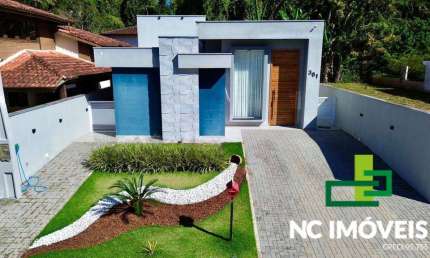 Casa Térrea à Venda no Condomínio Mar Verde – Praia da Mococa, Caraguatatub