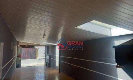 Casa com 2 quartos à venda na Rua Hibiscos, 35, Cajuru, Curitiba