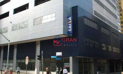 Loja comercial de 315m² para alugar no centro de Curitiba