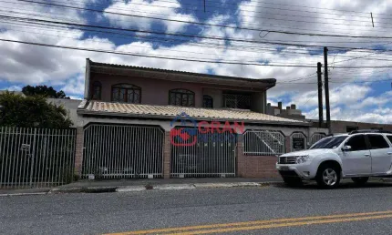 Casa com 3 dormitórios à venda no Pinheirinho - Curitiba/PR