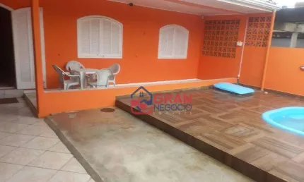 Casa com 6 quartos à venda na Avenida Atlântica, 29, Balneário Gaivotas, Matinhos