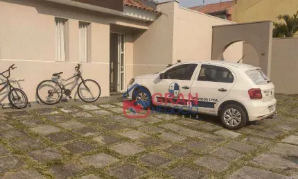 Casa com 3 quartos à venda na Rua Doutor Petrônio Romero de Souza, 761, Cajuru, Curitiba