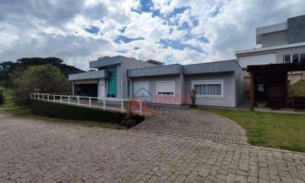 Casa à venda em condomínio de chácaras em  Araucária