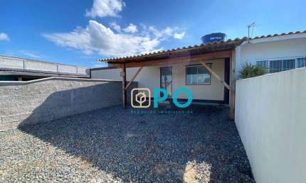 Casa com 2 dormitórios para alugar, 50 m² por R$ 1.800,00/mês - Gravatá - Navegantes/SC