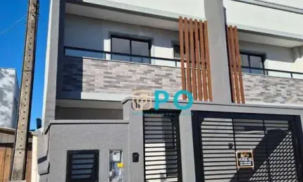 Sobrado com 3 dormitórios sendo 01 suíte à venda, 104 m² por R$ 639.500 - Gravatá - Navegantes/SC