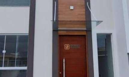 Sobrado à venda, 100 m² por R$ 619.000,00 - Meia Praia - Navegantes/SC
