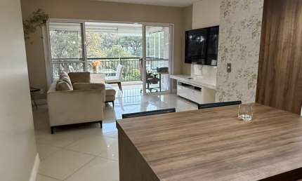 ***OPORTUNIDADE ***Lindo apartamento com vista panorâmica para mata