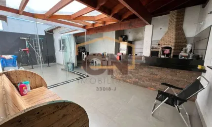 Casa à venda no bairro Jardim Veneza - São Carlos/SP