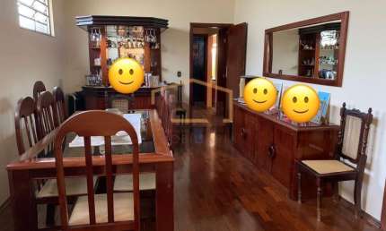 Casa terreno inteiro à Venda no Jaridm Nova São Carlos