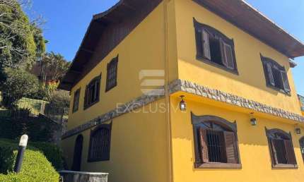 Casa com 4 dormitórios à venda, 445,8 m² por R$ 1.300.000, - Cônego - Nova Friburgo/RJ