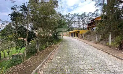 Terreno à venda no Cônego, Nova Friburgo 