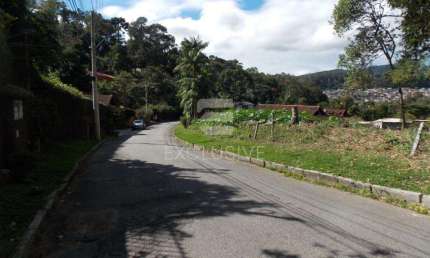 Terreno à venda, 1475 m² por R$ 700.000,00 - Parque São Clemente - Nova Friburgo/RJ