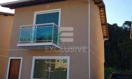 Casa com 2 dormitórios à venda, 87 m² por R$ 399.900 - Amparo - Nova Friburgo/RJ
