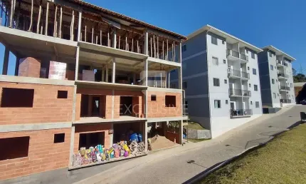 Apartamento com 2 dormitórios à venda, 62 m² por R$ 315.000 - Braunes - Nova Friburgo/RJ