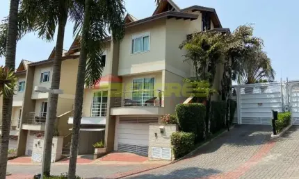 SOBRADO NO CONDOMINIO FLORADA DA SERRA À VENDA POR= R$1.700.000,00