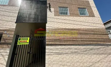 Sala comercial, 80m² com salão, Santana por: R$2.300,00
