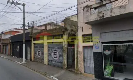 CASA ASSOBRADADA À VENDA, 258M² DE TERRENO (8X32) AV CONCEIÇÃO!