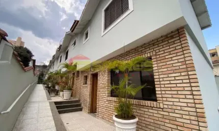 Sobrado em Condomínio com 2 Quartos e 2 Vagas  à Venda, 80m², por R$800.000,00