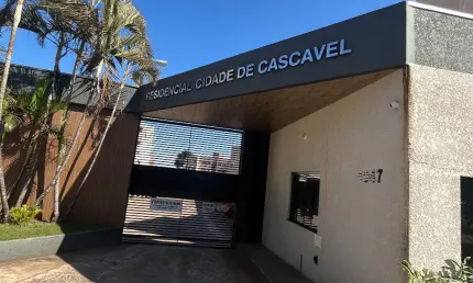 Apartamento com 3 quartos para alugar na Rua Sadi Antônio Zortea, 1040, Recanto Tropical, Cascavel