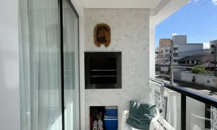 Lindo apartamento com 3 dormitórios no Bairro Santa Regina