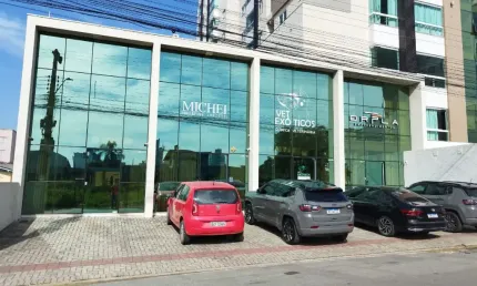 Sala comercial com 1 sala para alugar na Rua Padre André Aneza, Areias, Camboriú