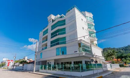 Apartamento com 3 quartos à venda na Rua Das Amendoeiras, Praia de Palmas, Governador Celso Ramos