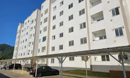 Se apartamento para locação anual esta qui no camboriú village 1