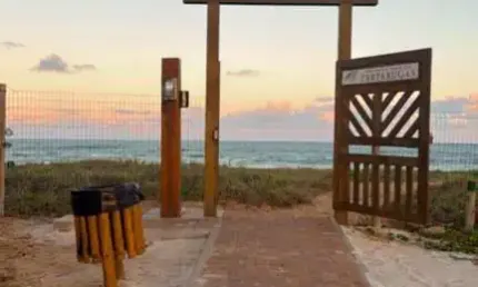 Terreno para Venda em Mata de São João, Praia do Forte