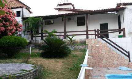 Casa para Venda em Camaçari, Barra do Pojuca (Monte Gordo), 4 dormitórios, 2 suítes, 3 banheiros, 4 vagas