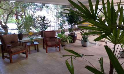 Apartamento 2 dormitórios - Vila Matilde,  1 banheiro - 1 vaga - cozinha - sala conjugada com sala de jantar - sacada - lavanderia. 9º andar, próximo a Praça da Toco