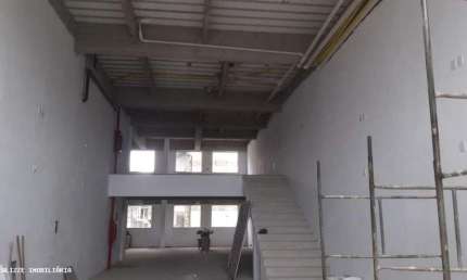 Comercial para Venda em Volta Redonda / RJ no bairro Monte Castelo