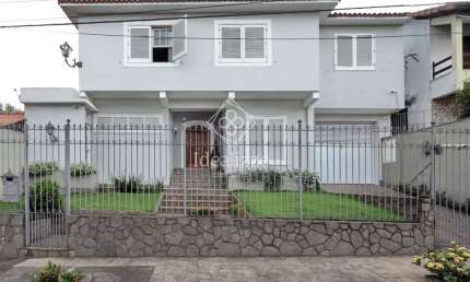 Casa no Laranjal com Piscina e Lazer Completo – 4 Quartos