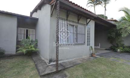 Casa para Venda em Volta Redonda / RJ no bairro Morada da Colina