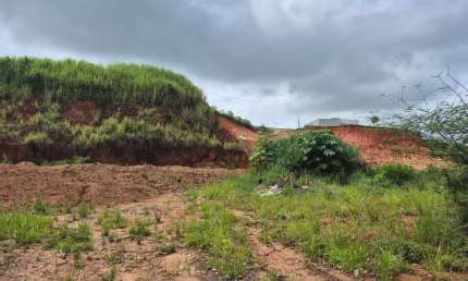 Lote para Venda em Volta Redonda / RJ no bairro Roma