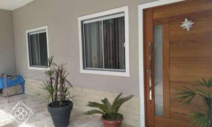 Casa para Venda em Volta Redonda / RJ no bairro Morada da Colina