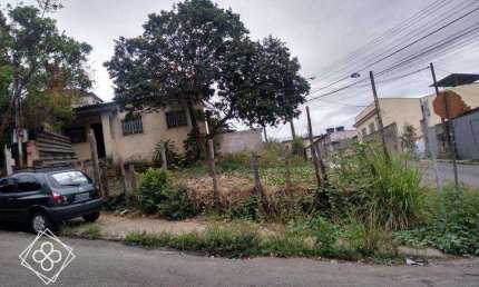 Casa para Venda em Volta Redonda / RJ no bairro Santo Agostinho