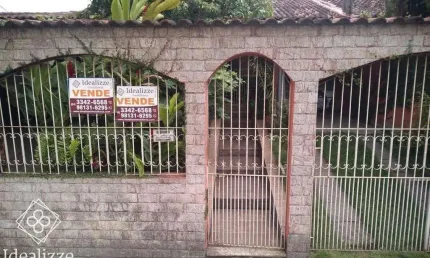 Casa para Venda em Volta Redonda / RJ no bairro Conforto