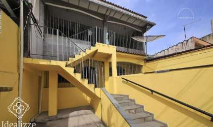 Casa para Venda em Volta Redonda / RJ no bairro Aterrado