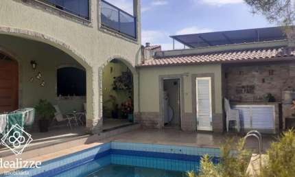 Casa para Venda em Volta Redonda / RJ no bairro Morada da Colina
