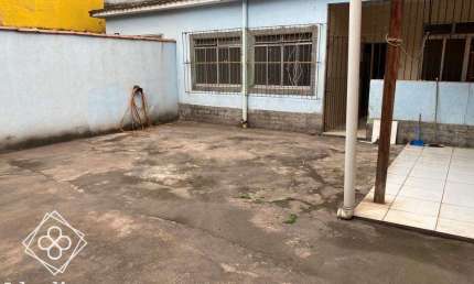 Casa para Venda em Volta Redonda / RJ no bairro Retiro