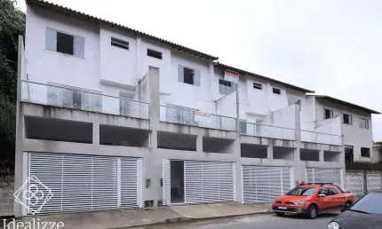 Casa para Venda em Volta Redonda / RJ no bairro Voldac